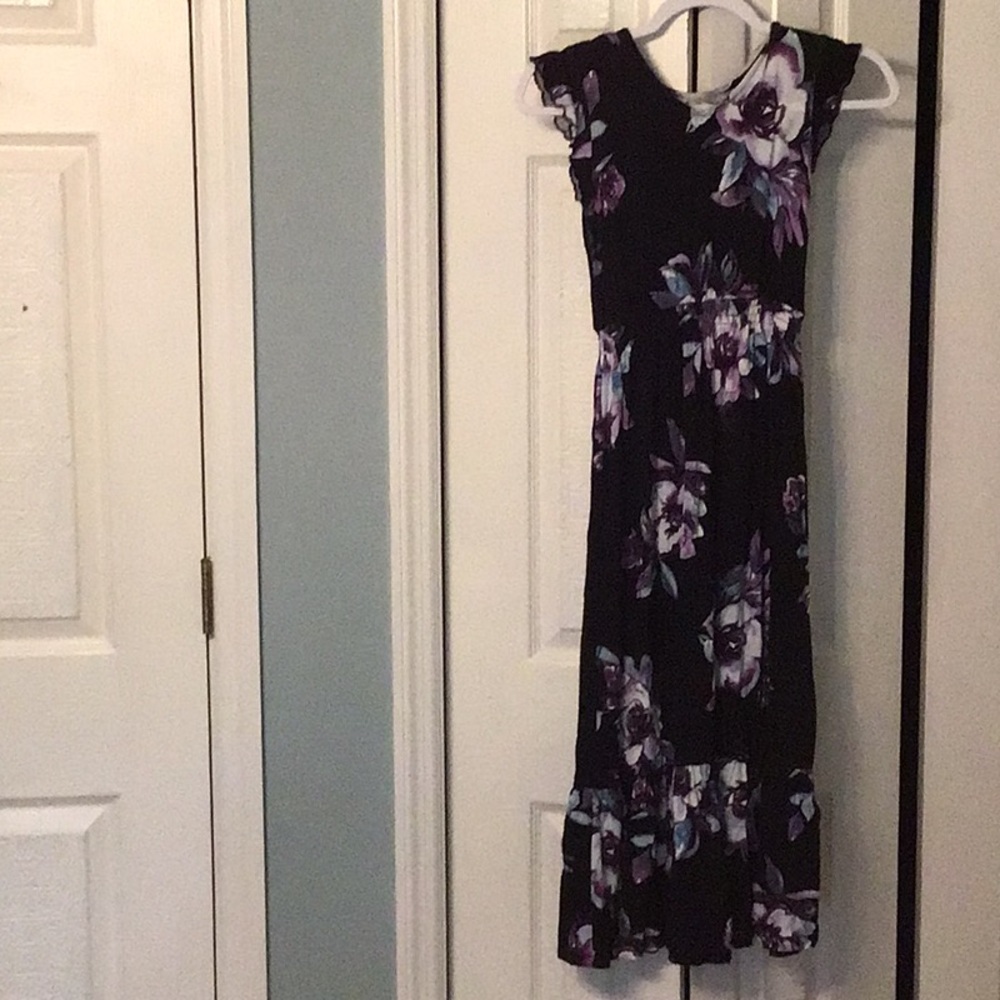 Purple and White Sleeveless V-Neck Sundress for Wedding Guests